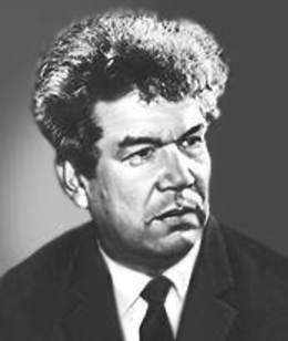 Мустай Карим.